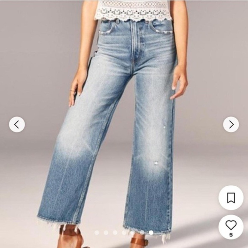 Abercrombie Fitch High Rise Wide Leg Jeans Distressed Raw Hem Medium Wash Sz 26